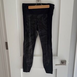 Athleta Black and Gray Leggings